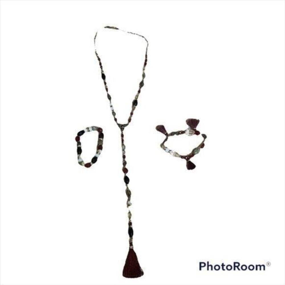 Chicos necklace with two matching bracelets set